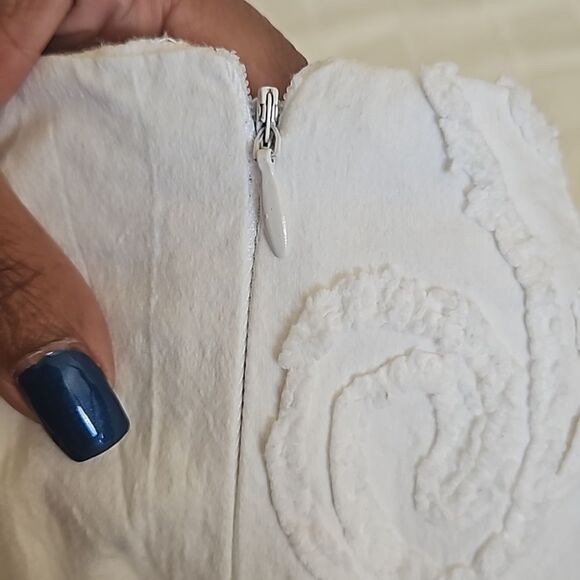 Caramely Vintage Cotton Midi Skirt With Raised Swirl White 7/8 - Picture 9 of 16
